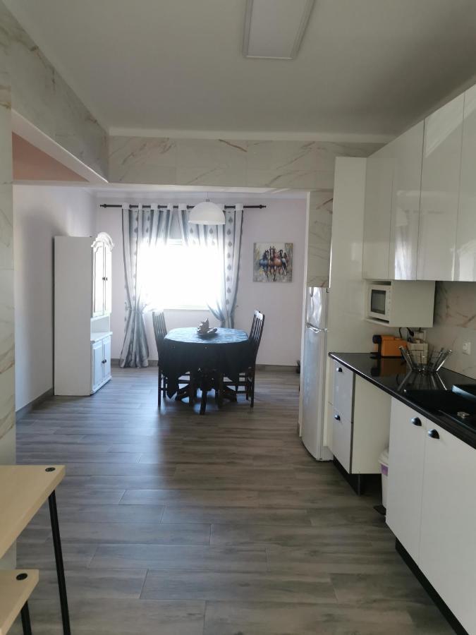 Casa Do Paco Apartment Almeirim Ngoại thất bức ảnh